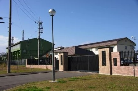 航空自衛隊秋田分屯基地の入口